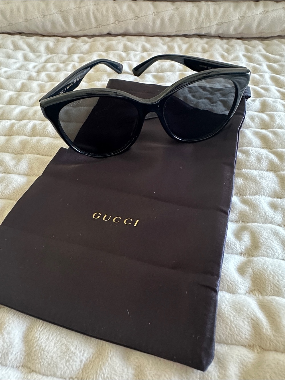 Gucci Black Cat-Eye Women's Sunglasses
